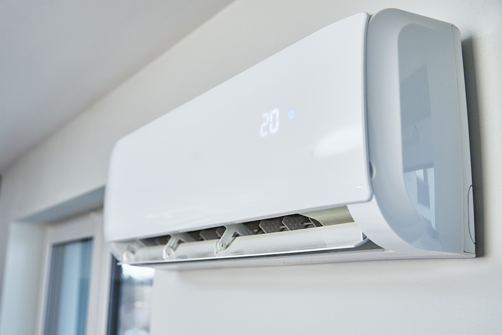 Luxora by R3 provide air conditioning for garden room installations in Hampshire and West Sussex