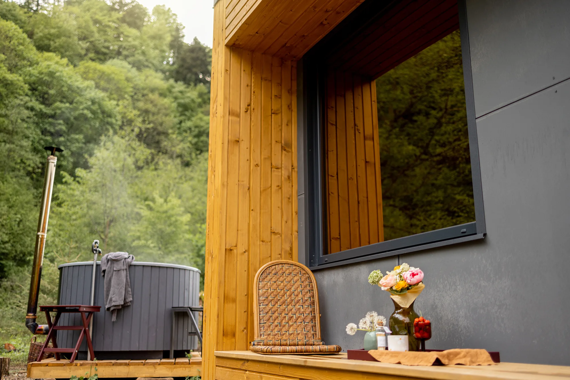 Luxora by R3 provide garden room installations for glamping pods in Hampshire and West Sussex